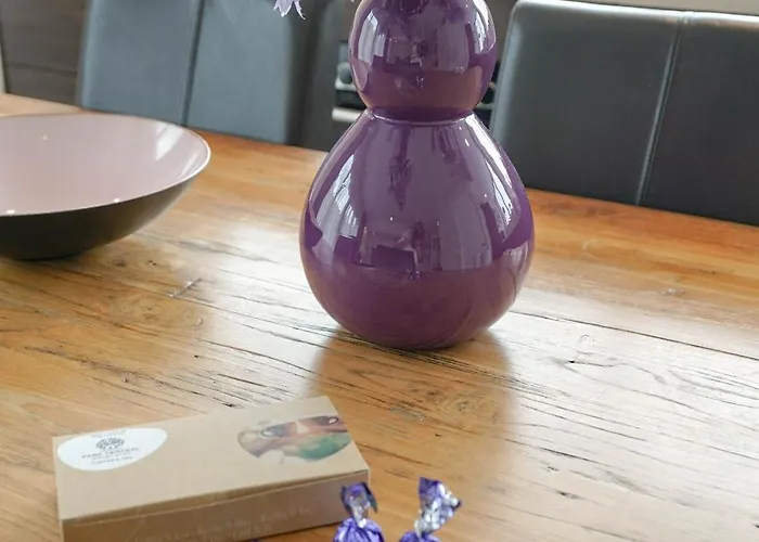 Park Executive 102 * Lahey