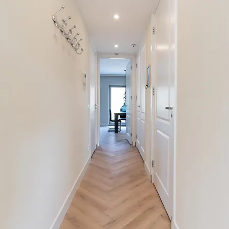 Park Executive 102 Hága