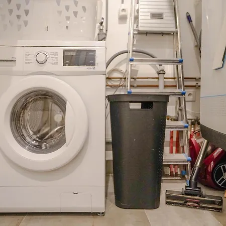 Park Executive 102 * デン・ハーグ