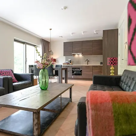 Park Executive 102 アパート