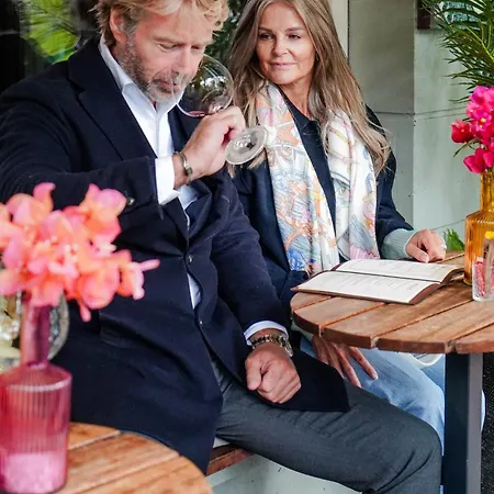 Park Executive 102 アパート