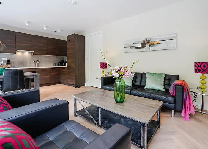 Park Executive 102 Apartment